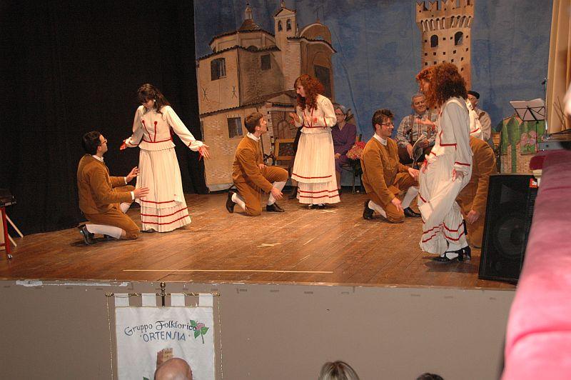 2010-04-17 spettacolo Petritoli (9).jpg